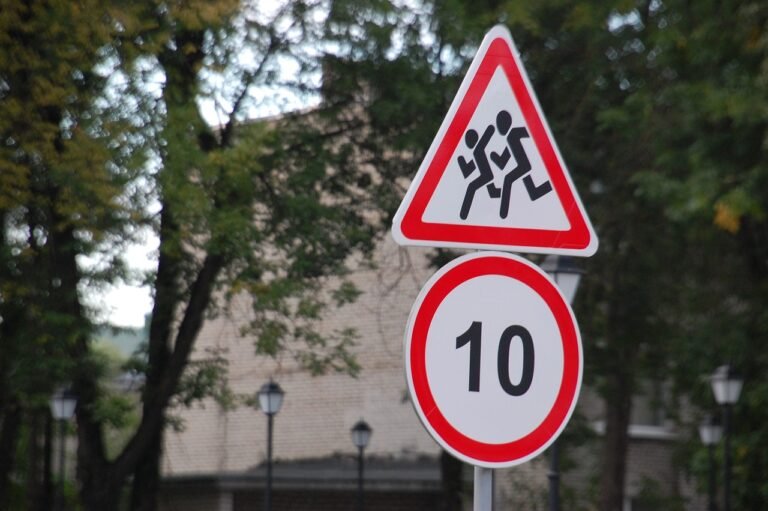 road sign, speed limit, caution children, warning sign, the rules of the road, speed, shield, traffic, attention, limit, caution, road sign, road sign, speed limit, speed limit, speed limit, speed limit, speed limit, limit