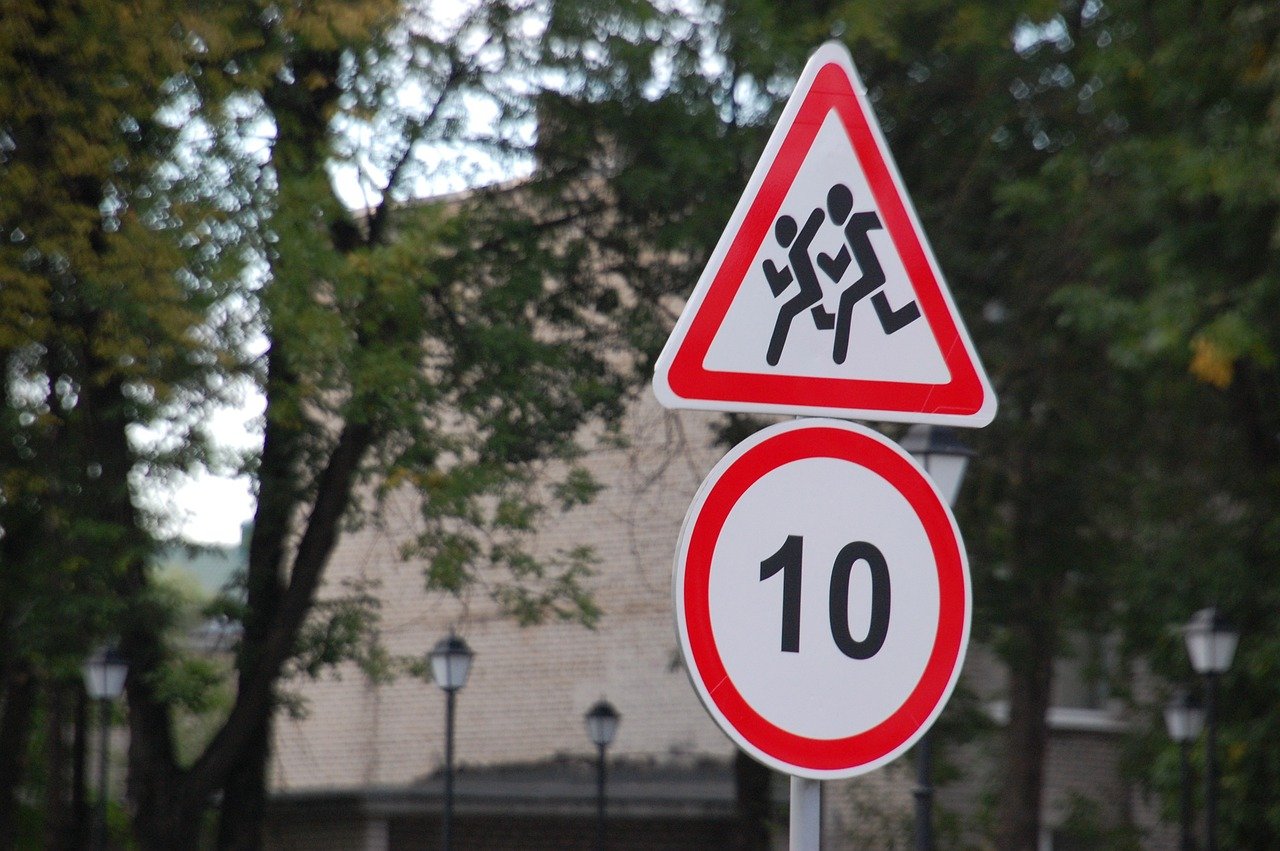 road sign, speed limit, caution children, warning sign, the rules of the road, speed, shield, traffic, attention, limit, caution, road sign, road sign, speed limit, speed limit, speed limit, speed limit, speed limit, limit